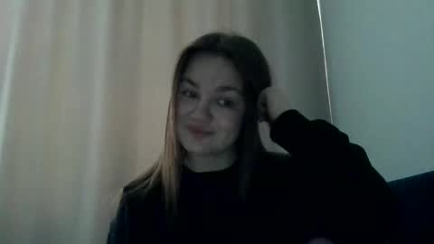 loviesimone online show from February 26, 10:07 am