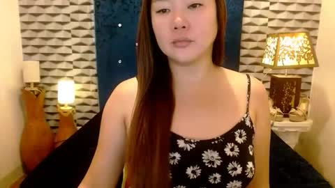 lovingmulberry online show from October 3, 1:15 am