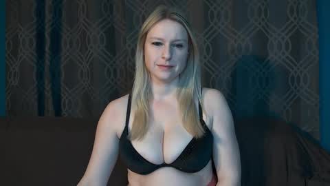 Summer online show from April 7, 2:02 am