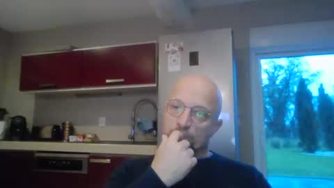 Espigle online show from December 4, 7:30 am