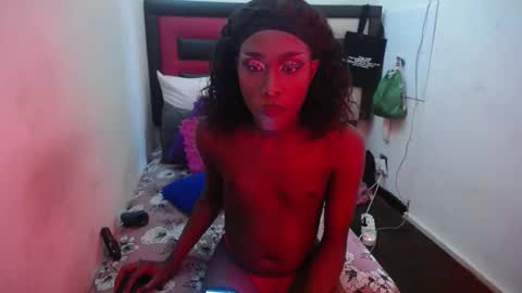 lsnnickykhanyile online show from February 15, 8:07 pm