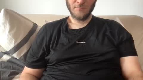 Snapshot of lt4 chatting on December 23, 11:25 am lt4 online show from December 23, 11:25 am