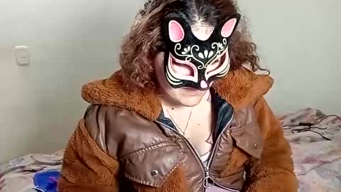 Snapshot of luana363 chatting on February 27, 5:07 am luana363 online show from February 27, 5:07 am