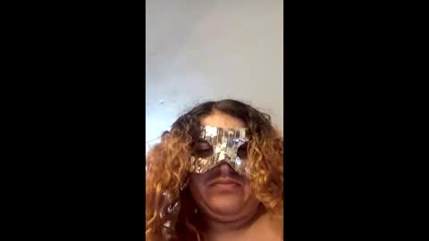 Snapshot of luana363 chatting on October 14, 1:19 am luana363 online show from October 14, 1:19 am