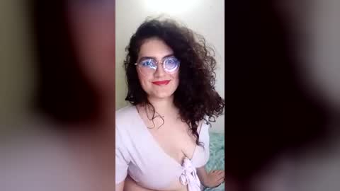 luanapowerful online show from June 22, 3:25 am
