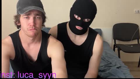 Snapshot of luca_syn chatting on October 10, 6:14 pm Luca S online show from October 10, 6:14 pm