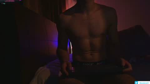Luca Ferrer online show from July 8, 2:04 am