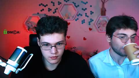 lucas_long_ online show from October 17, 7:51 pm