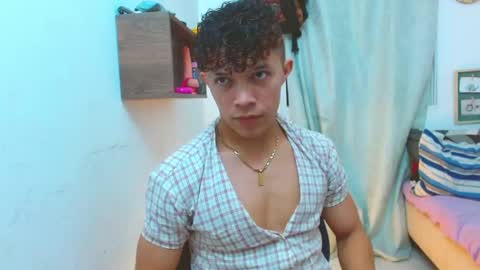 Lucas Luxx online show from September 13, 5:15 pm