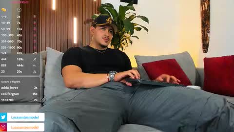 LUCA SANTOS online show from March 14, 1:42 am