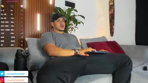 LUCA SANTOS online show from March 13, 1:42 am