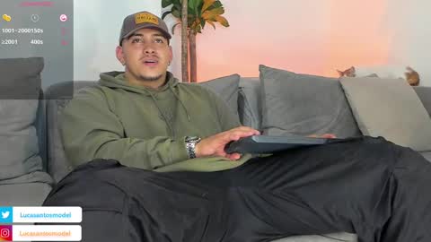 LUCA SANTOS online show from March 8, 3:39 am