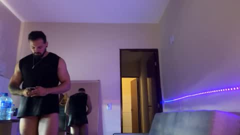 lucasfit24 online show from November 26, 2:25 pm