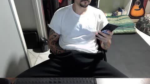 Luchi Luchano online show from December 17, 12:50 am