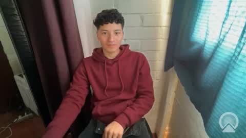 Felipe online show from October 28, 3:02 pm