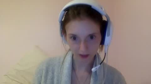 Luci Layne online show from August 1, 5:09 am