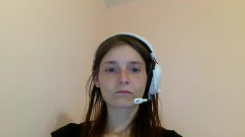 Luci Layne online show from June 17, 12:37 am