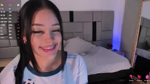 Snapshot of luci_naughty_ chatting on September 25, 3:57 am Luciana Rest time I will return on December 2. online show from September 25, 3:57 am
