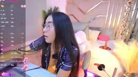 hanna online show from June 26, 1:11 am
