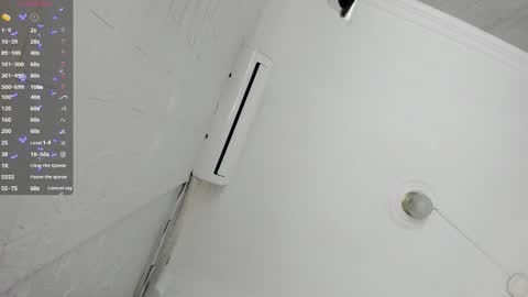 L U C I A online show from March 25, 12:12 pm