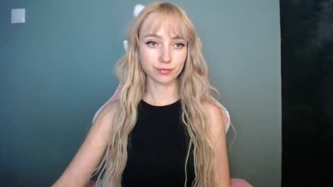 Lucy online show from April 9, 12:33 pm