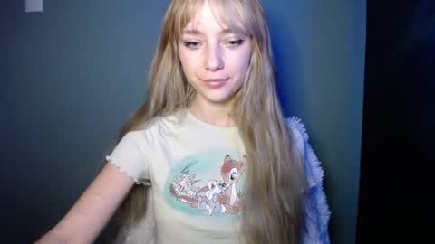 Lucy online show from October 23, 6:37 am