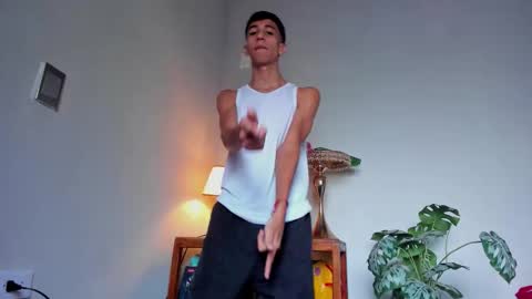 Pirulo online show from February 22, 2:30 pm