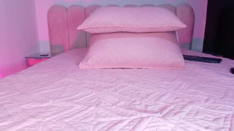 instagram luciana417  online show from November 20, 3:16 am