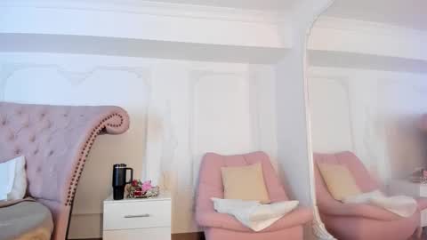 Luciana online show from October 10, 9:30 pm