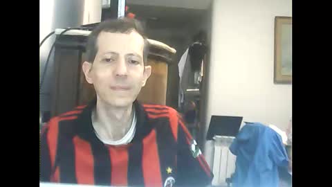 Luciano online show from March 2, 1:43 am