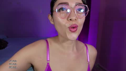 Luciemaurer online show from September 14, 3:53 am