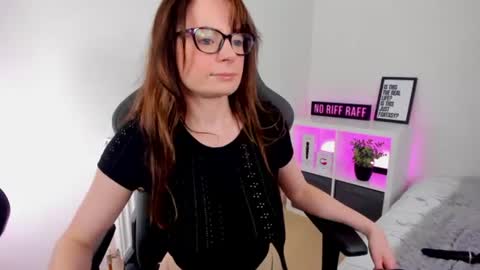 Lucie Winters online show from July 24, 8:33 am