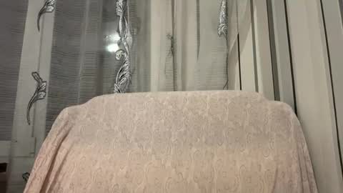 Sofia online show from December 14, 10:05 pm