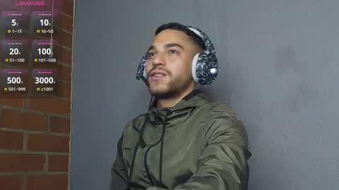 lucky_blessed online show from March 31, 9:43 am