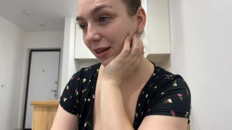 lucky_foryou_baby online show from February 1, 10:01 am