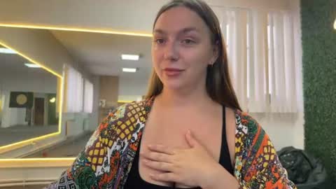 lucky_foryou_baby online show from July 27, 11:51 am