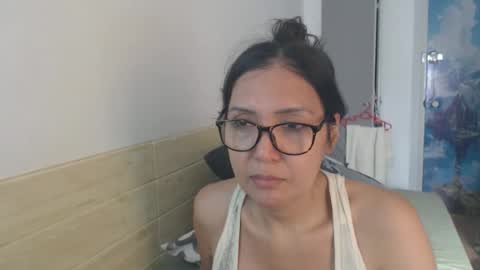 angelisa online show from October 15, 9:21 am