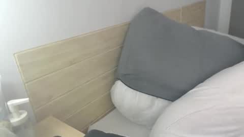 angelisa online show from October 25, 6:57 am