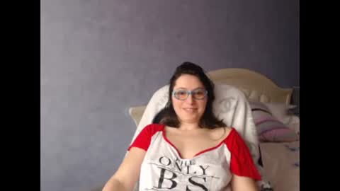 luckylinda23 online show from March 12, 11:09 am