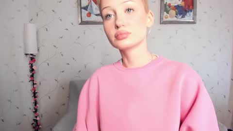 Alice online show from February 15, 8:02 am