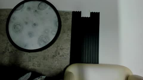   online show from April 24, 4:14 am