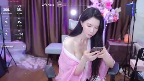 Snapshot of lucy__bb chatting on October 15, 1:20 am Lucy online show from October 15, 1:20 am