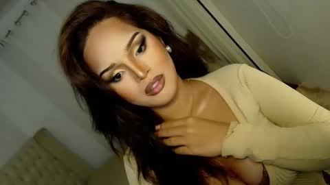    MONA    online show from March 9, 9:25 pm