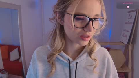 lucy online show from January 27, 6:08 am