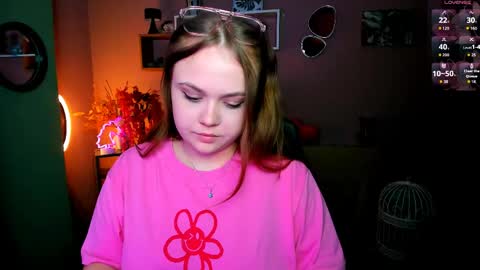 lucy online show from April 15, 7:49 pm