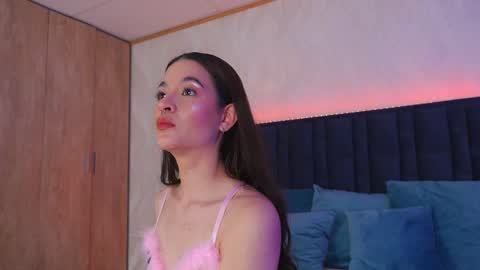 LucyDeLuca online show from April 13, 6:39 am