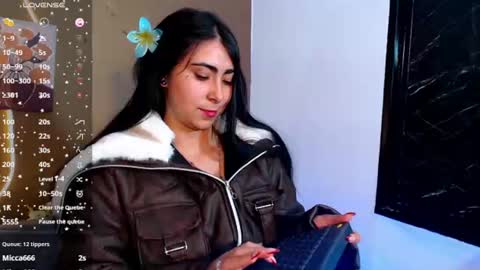 lucyfergp online show from July 22, 5:20 am