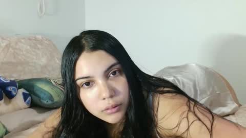 Lucyfoster  online show from March 4, 11:35 pm