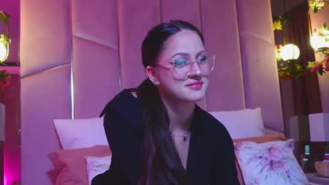 Lucy Lexton online show from March 17, 8:14 pm