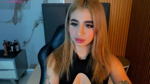 L U C Y  online show from February 24, 1:03 pm